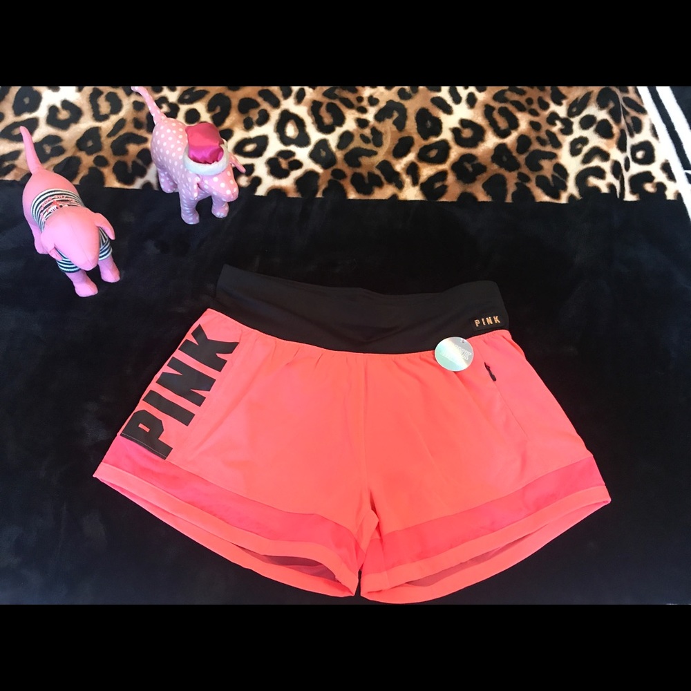 Pink short